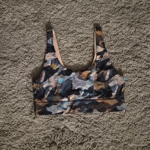 NWOT Fabletics Camouflage Sports Bra Size Large